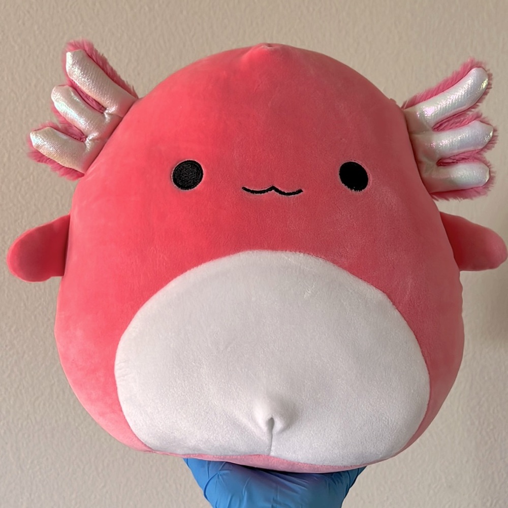 Archie axolotl squishmallow